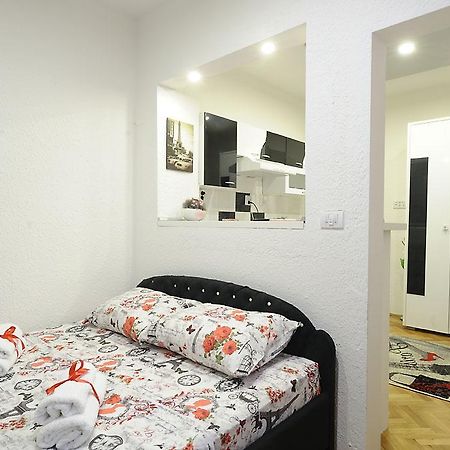 Apartment Rinaldi Beograd Bagian luar foto